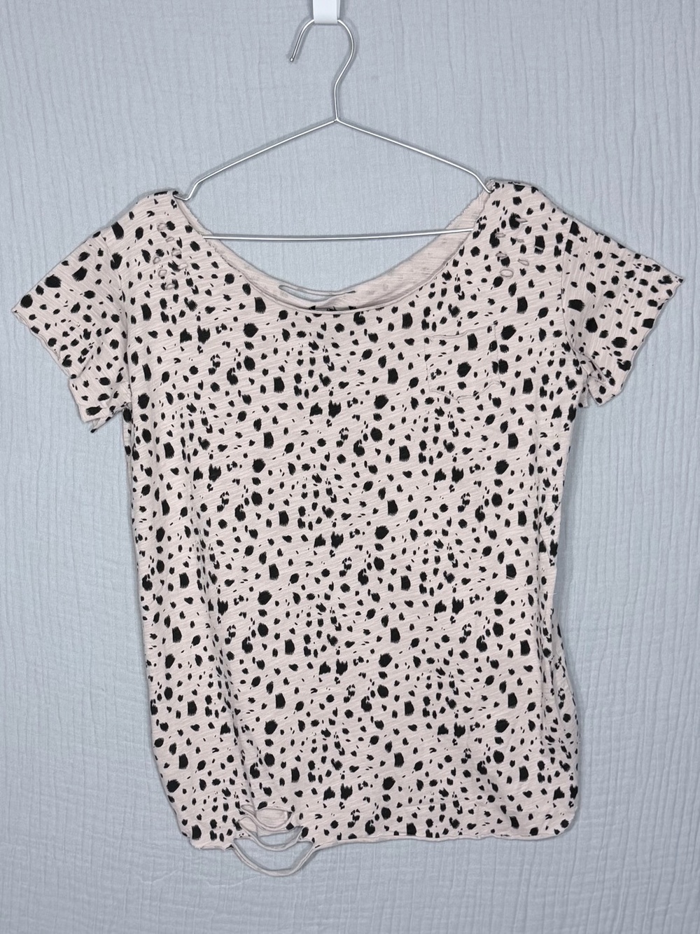 A Rare Bird Animal Print Tattered Pocket Tee S/M NWT